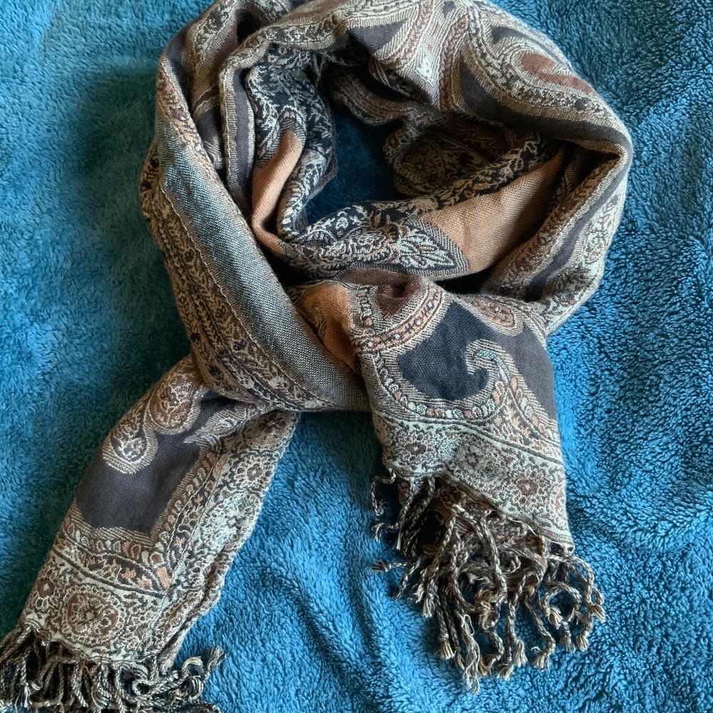 Paisley winter scarf